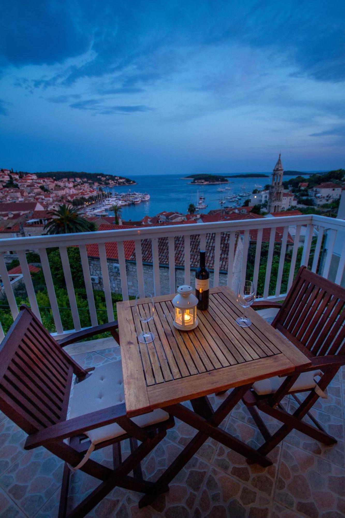 Apartman And Bonkan Hvar