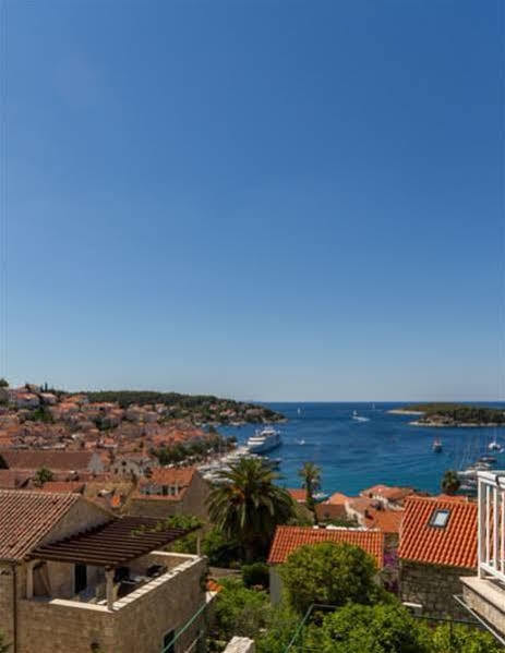And Bonkan Hvar Hvar Town